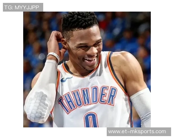 威少再献神助攻，拉文空接放篮点燃全场激情